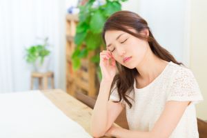 更年期障害の女性